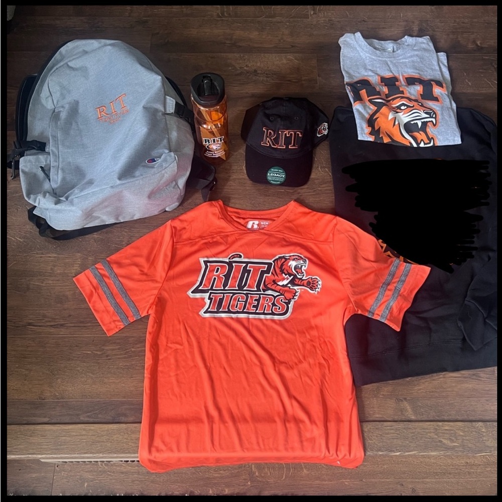 RIT Rochester Institute of Technology College/Fanware   Bundle.